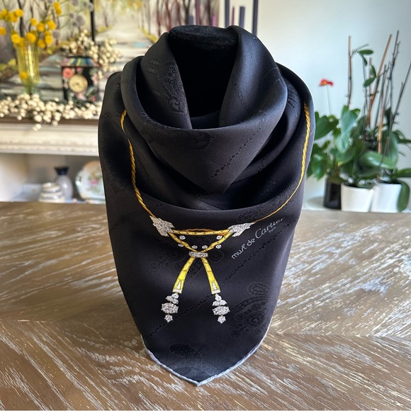 Authentic Cartier Scarf - Picture 3 of 8